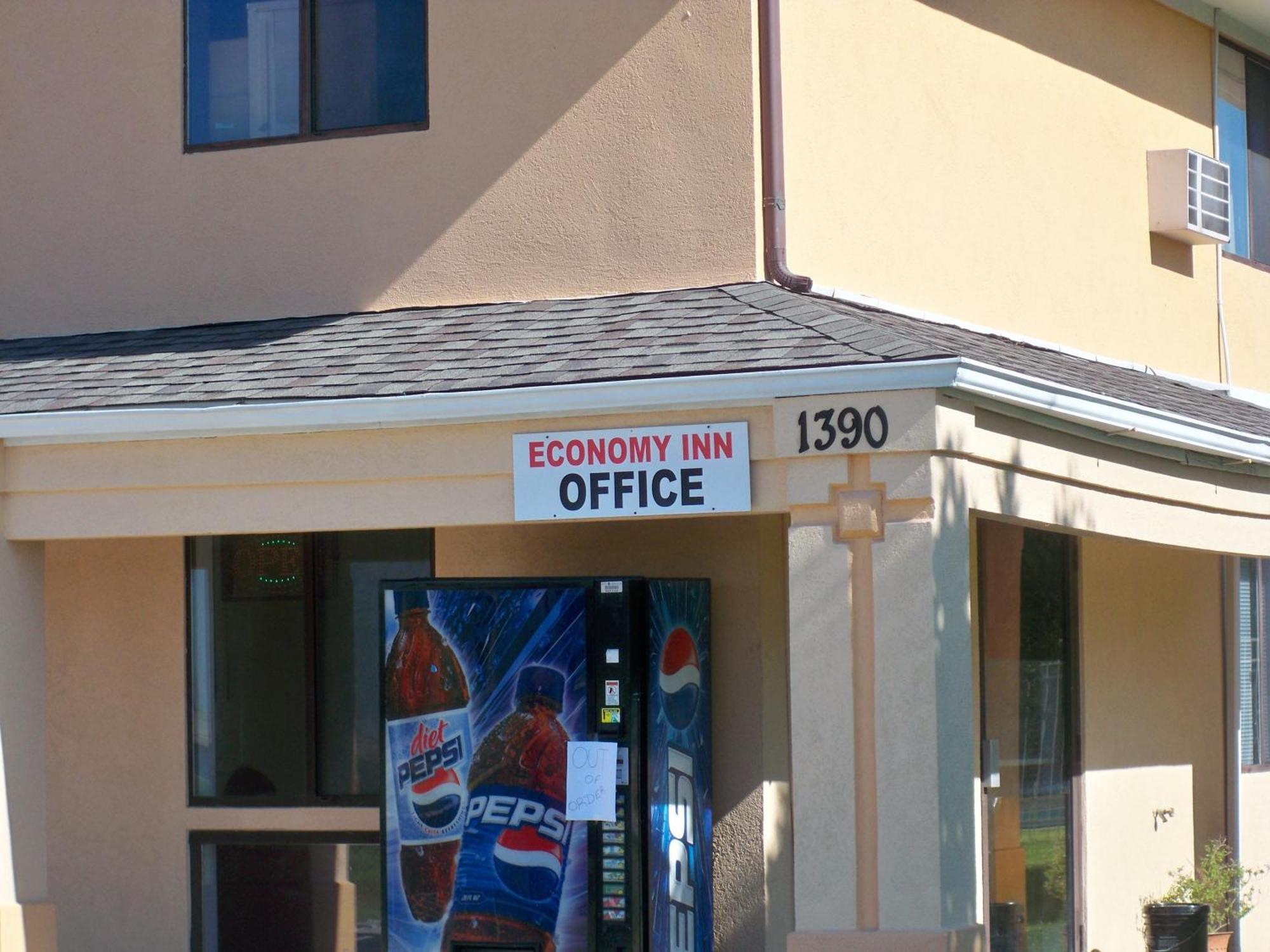 Economy Motel
