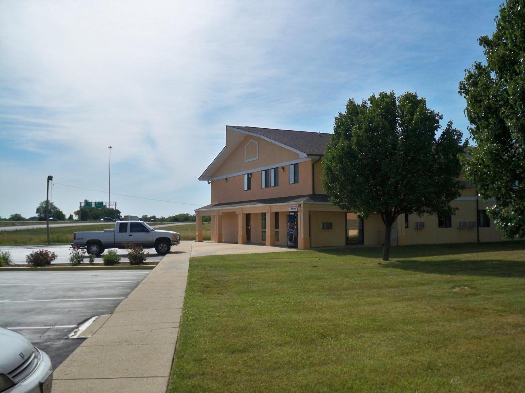 Economy Motel