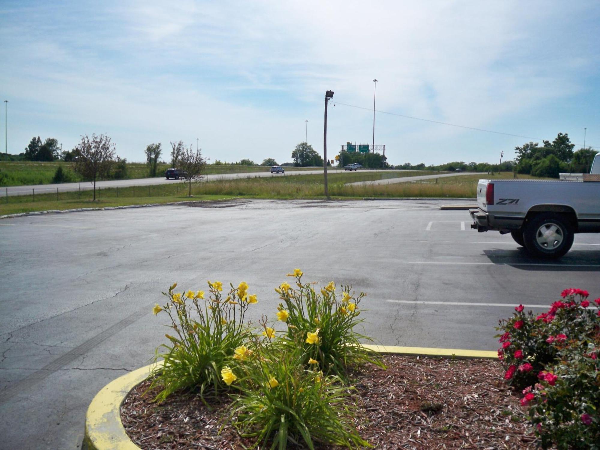 Economy Motel